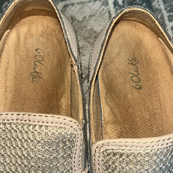 Olukai women’s Pehuea Casual Slip-On Shoes in tan size 7 - Picture 6 of 10